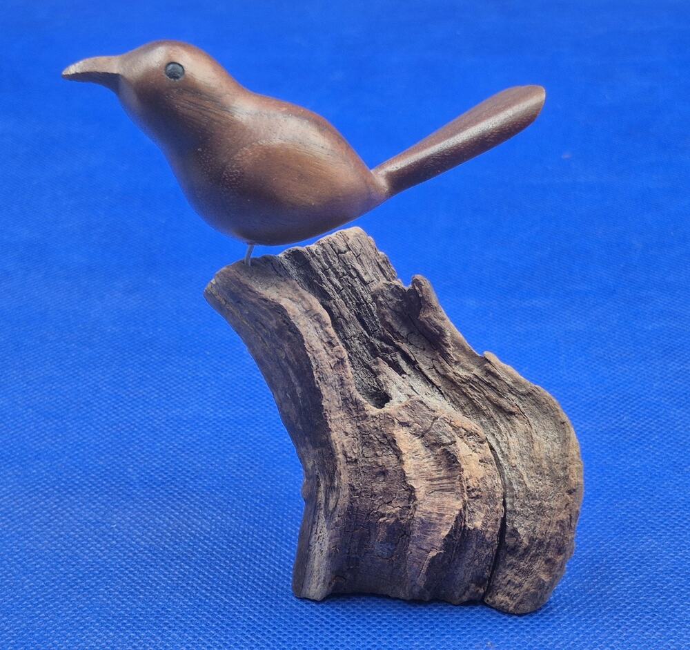 Vintage Hand-Carved Shore Bird on Driftwood Base 5" Tall